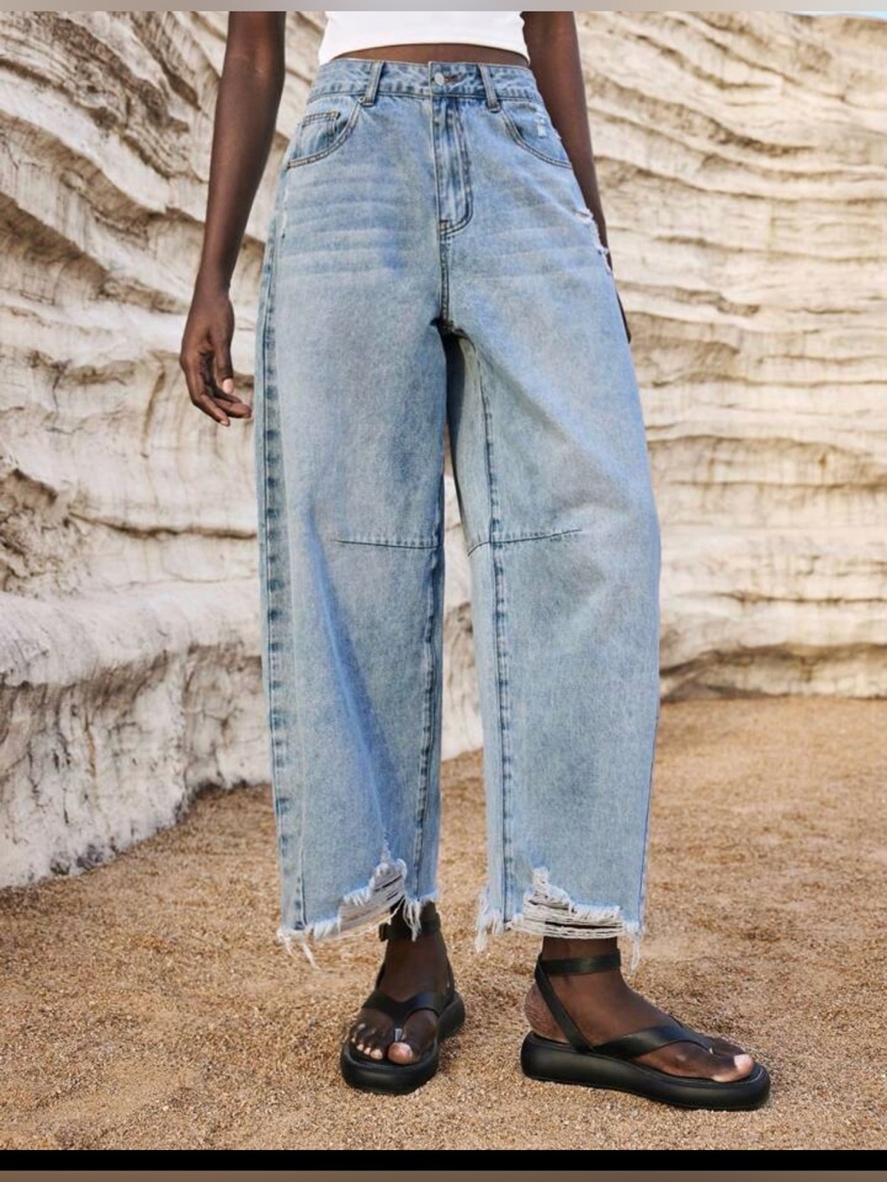 Women's 29  Wide Leg cropped barrel Jeans - Light Blue